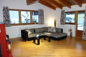Гостиница Katja´s Ferienwohnung  Тринс